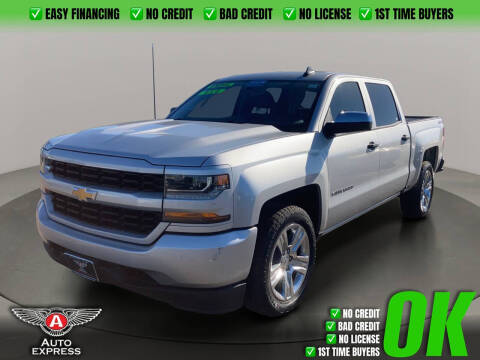 2018 Chevrolet Silverado 1500 Custom 4WD photo
