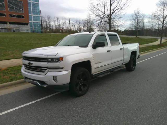 2018 Chevrolet Silverado 1500 LTZ 4WD photo