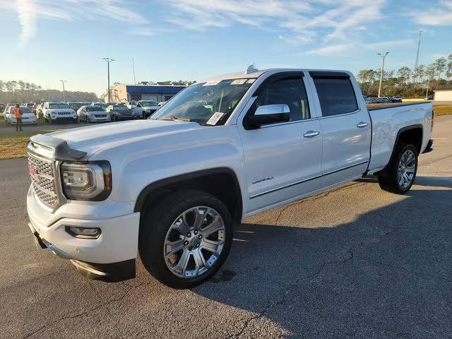 2018 GMC Sierra 1500 Denali 4WD photo