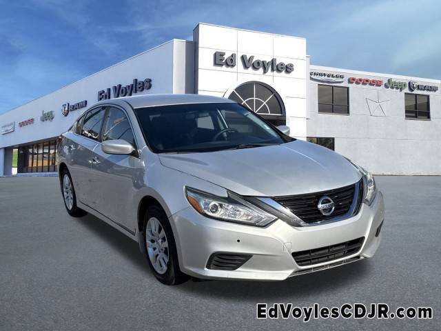 2017 Nissan Altima 2.5 S FWD photo