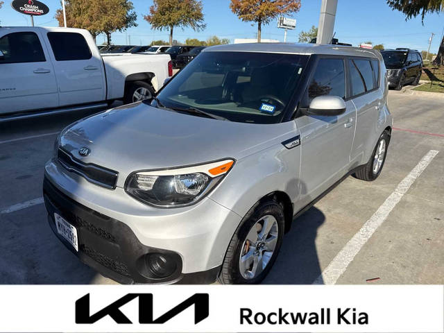 2017 Kia Soul Base FWD photo