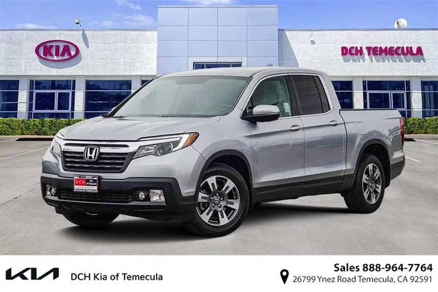 2018 Honda Ridgeline RTL-T FWD photo