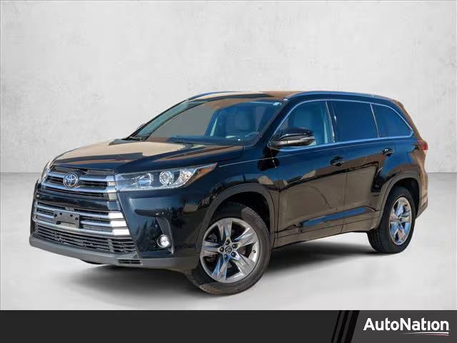 2017 Toyota Highlander Limited FWD photo