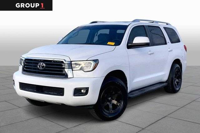 2018 Toyota Sequoia SR5 RWD photo