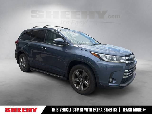 2017 Toyota Highlander Limited Platinum AWD photo