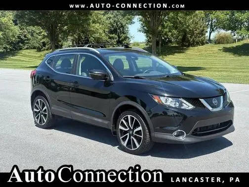 2017 Nissan Rogue Sport SL AWD photo
