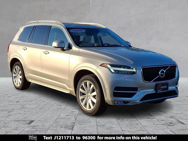 2018 Volvo XC90 Momentum AWD photo