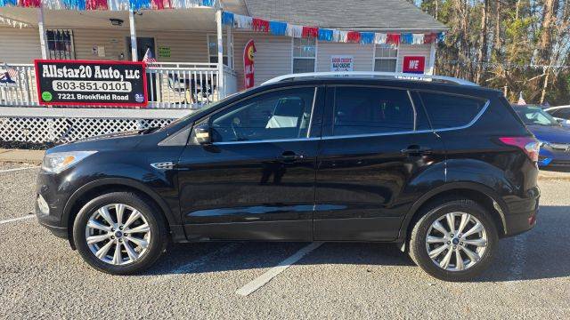 2017 Ford Escape Titanium 4WD photo