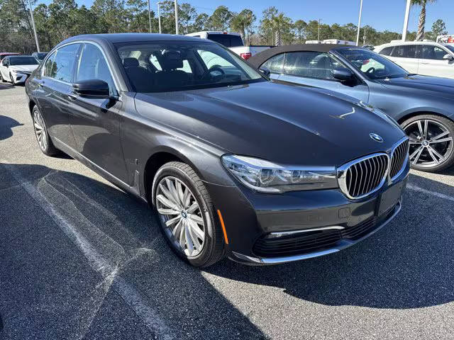 2018 BMW 7 Series 740e xDrive iPerformance AWD photo