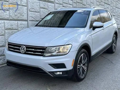 2018 Volkswagen Tiguan SEL FWD photo