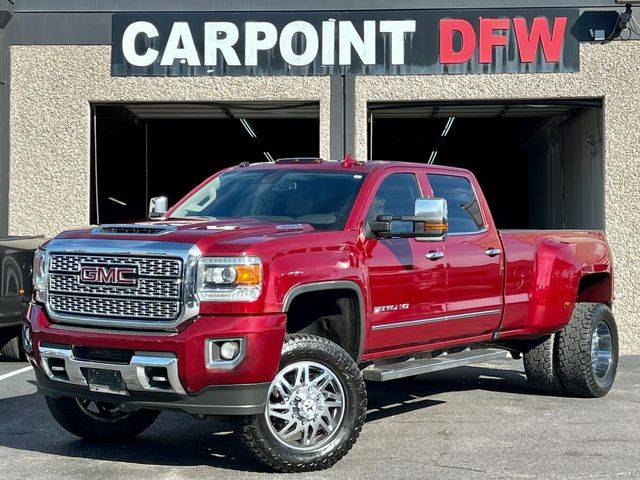 2018 GMC Sierra 3500HD Denali 4WD photo