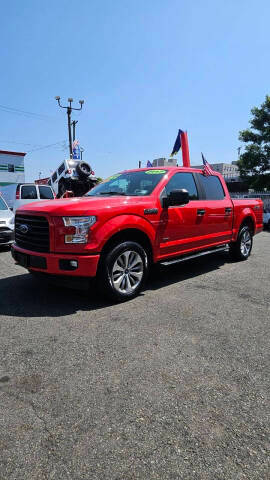 2017 Ford F-150 XL 4WD photo