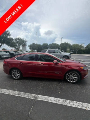 2017 Ford Fusion Energi SE FWD photo