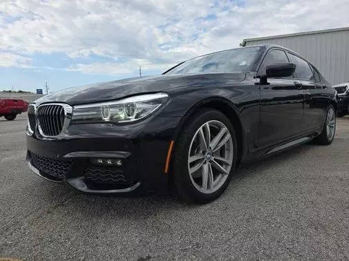 2018 BMW 7 Series 740i RWD photo