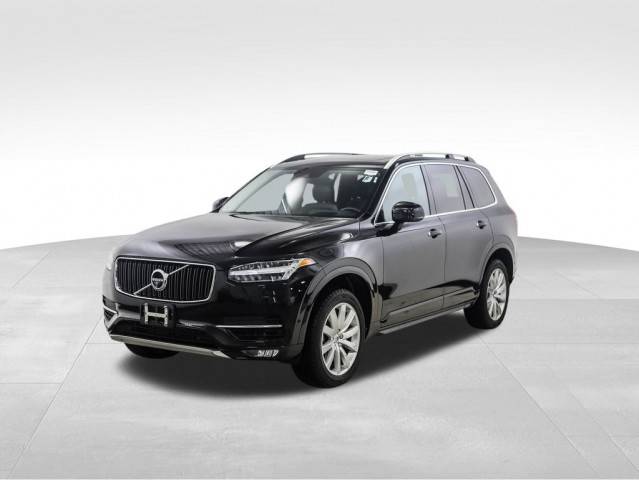 2018 Volvo XC90 Momentum AWD photo