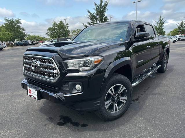 2017 Toyota Tacoma TRD Sport 4WD photo