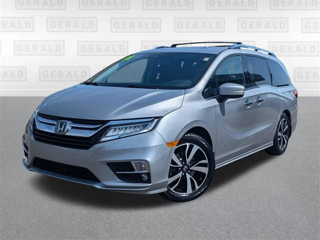 2018 Honda Odyssey Elite FWD photo