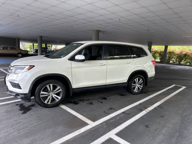 2017 Honda Pilot EX AWD photo