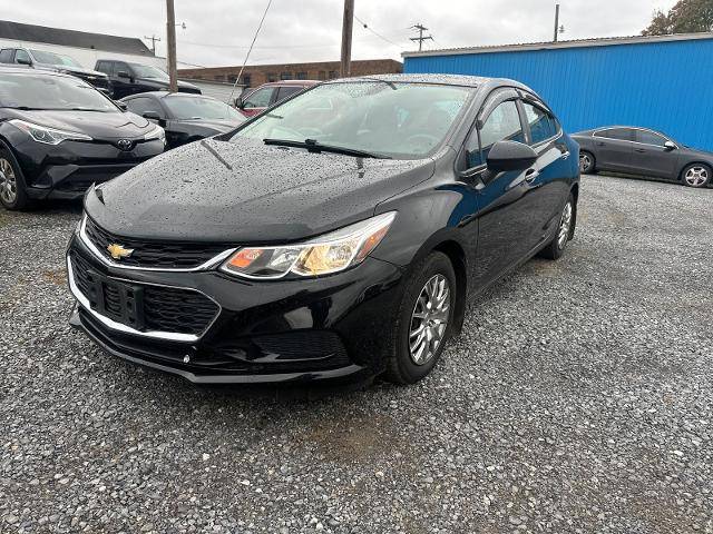 2018 Chevrolet Cruze LS FWD photo