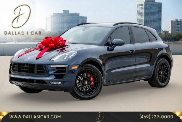 2018 Porsche Macan GTS AWD photo