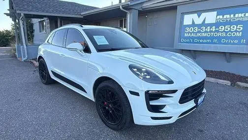 2018 Porsche Macan GTS AWD photo