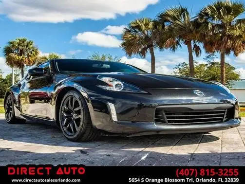 2018 Nissan 370Z Touring RWD photo