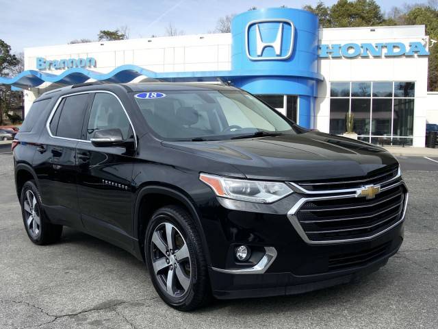 2018 Chevrolet Traverse LT Leather FWD photo