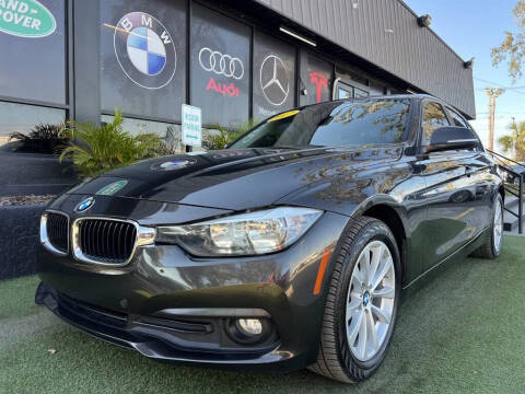 2017 BMW 3 Series 320i RWD photo