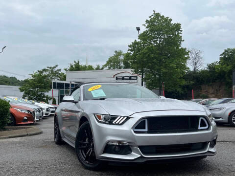 2016 Ford Mustang EcoBoost Premium RWD photo