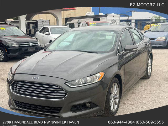 2016 Ford Fusion SE FWD photo