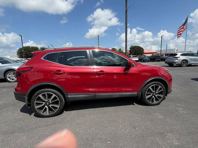 2017 Nissan Rogue Sport SL FWD photo
