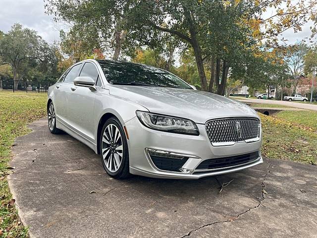 2017 Lincoln MKZ Reserve AWD photo