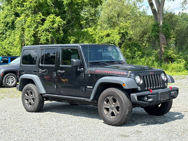 2017 Jeep Wrangler Unlimited Rubicon Recon 4WD photo