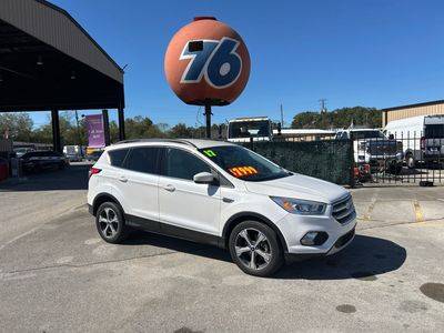 2017 Ford Escape SE FWD photo
