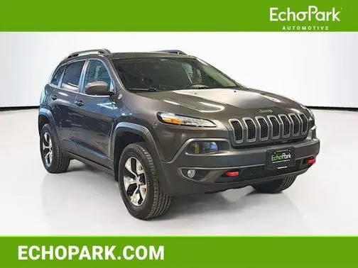 2018 Jeep Cherokee Trailhawk 4WD photo
