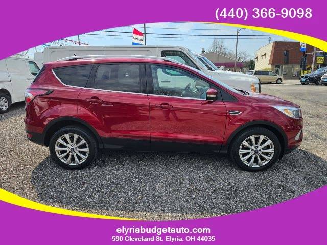 2017 Ford Escape Titanium 4WD photo