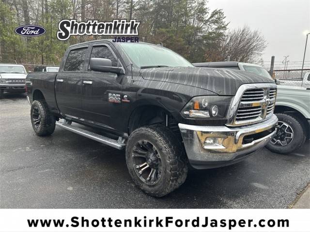 2018 Ram 2500 Big Horn 4WD photo