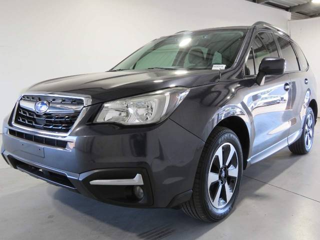 2018 Subaru Forester Premium Black Edition w/EyeSight AWD photo
