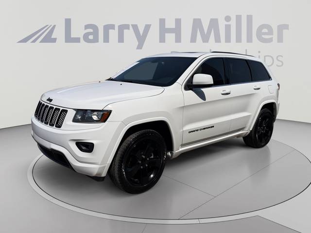 2015 Jeep Grand Cherokee Altitude RWD photo