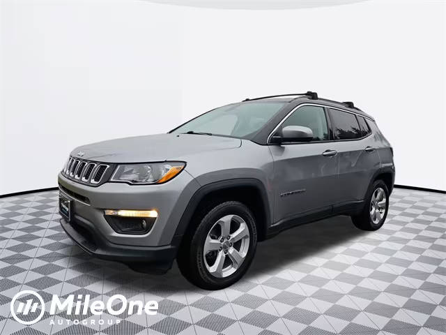 2018 Jeep Compass Latitude 4WD photo