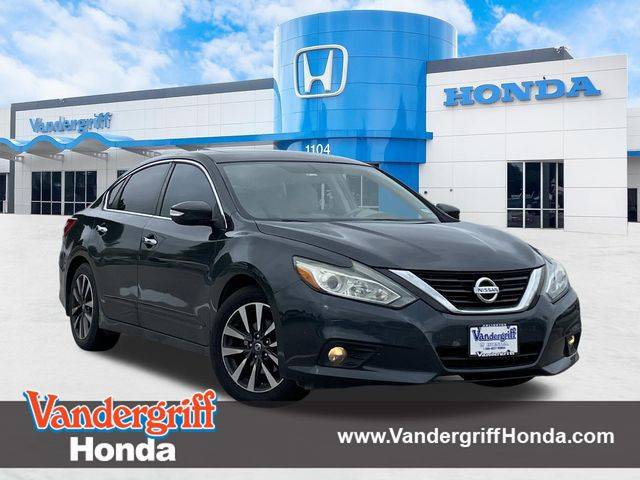 2017 Nissan Altima 2.5 SV FWD photo
