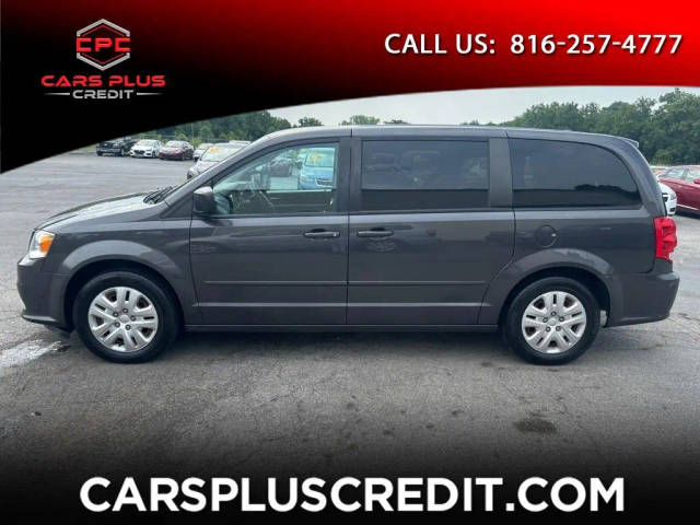 2017 Dodge Grand Caravan SE FWD photo