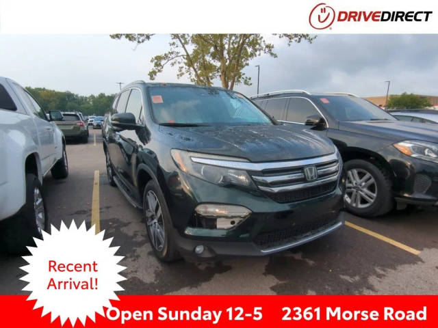 2017 Honda Pilot Touring AWD photo