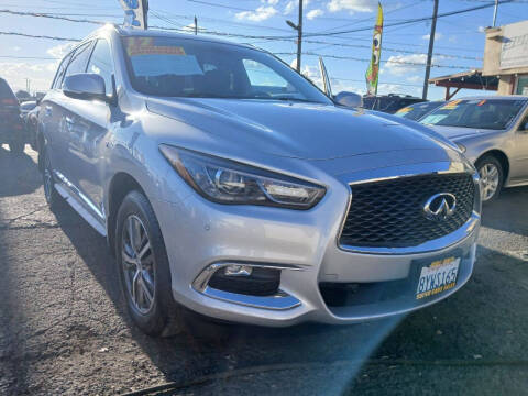 2017 Infiniti QX60 AWD photo