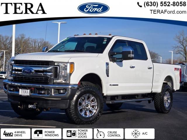 2017 Ford F-250 Super Duty XLT 4WD photo