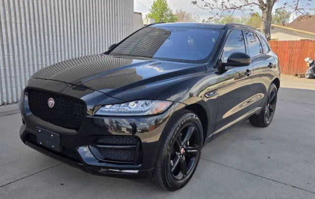 2018 Jaguar F-Pace 25t R-Sport AWD photo
