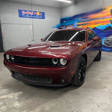 2018 Dodge Challenger R/T RWD photo