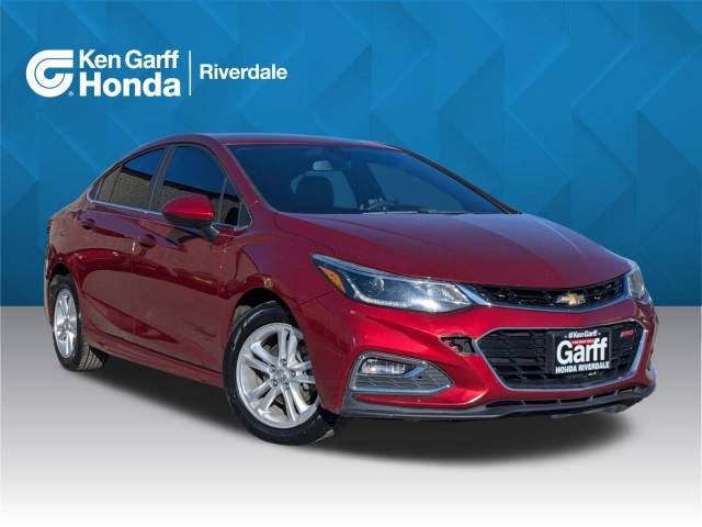 2018 Chevrolet Cruze LT FWD photo