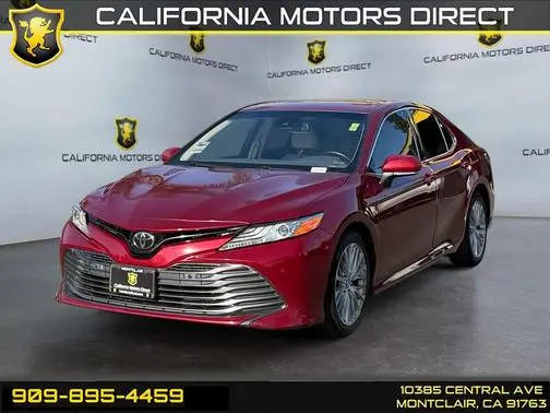 2018 Toyota Camry XLE FWD photo