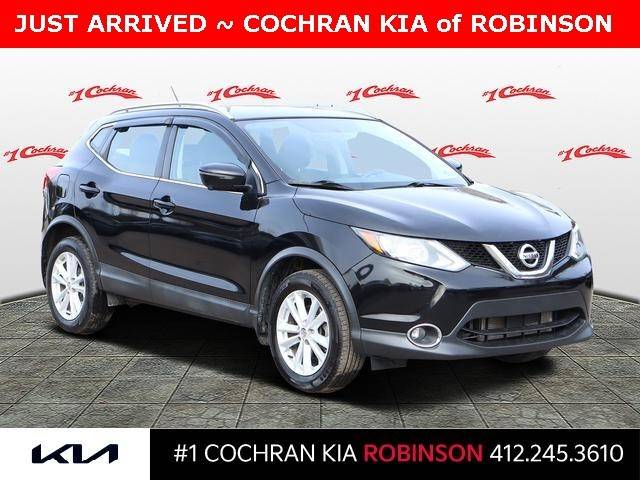 2017 Nissan Rogue Sport SV AWD photo